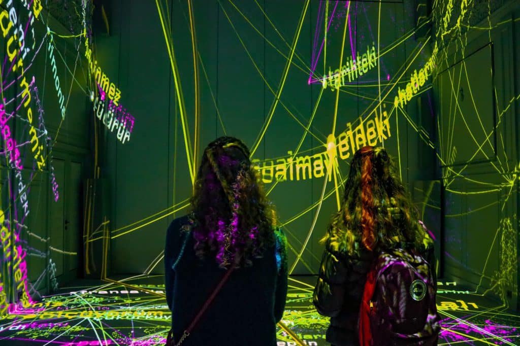 Les expériences immersives : quand la technologie réinvente l'œuvre d'art