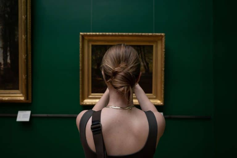 « La Jeune Fille à la perle » : Tracy Chevalier romance un tableau de Vermeer